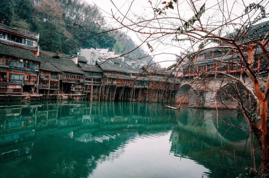 Toàn cảnh các địa điểm tại Phượng Hoàng Cổ Trấn