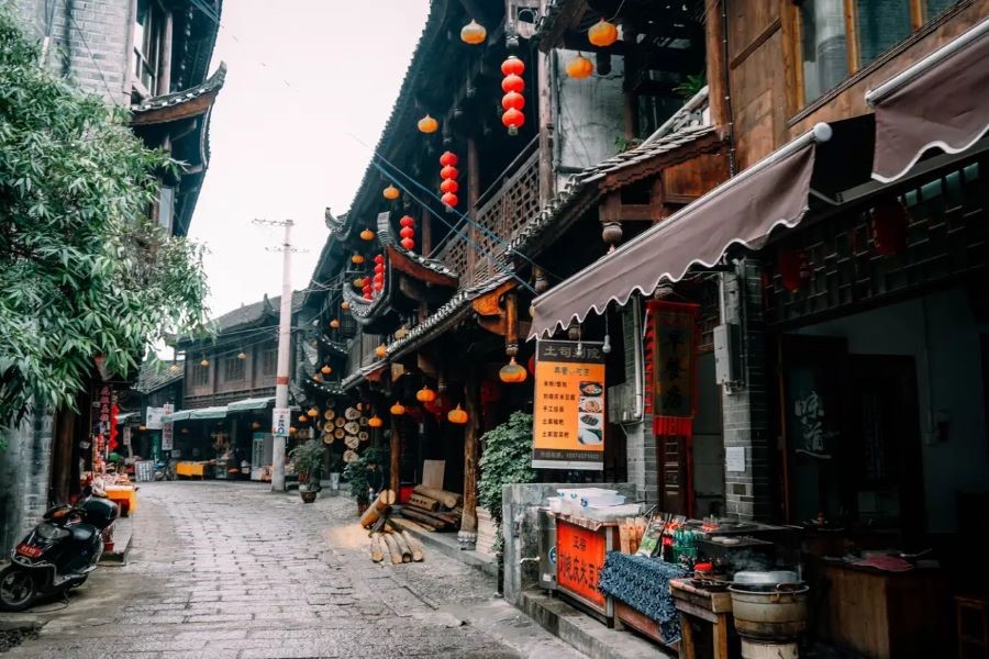 Toàn cảnh các địa điểm tại Phượng Hoàng Cổ Trấn