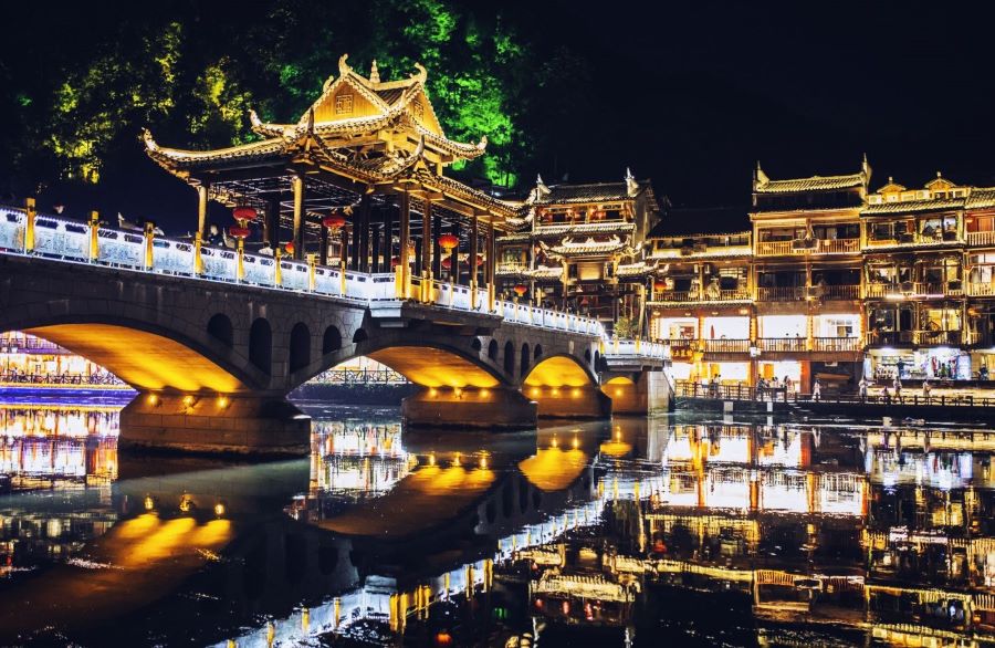 Toàn cảnh các địa điểm tại Phượng Hoàng Cổ Trấn