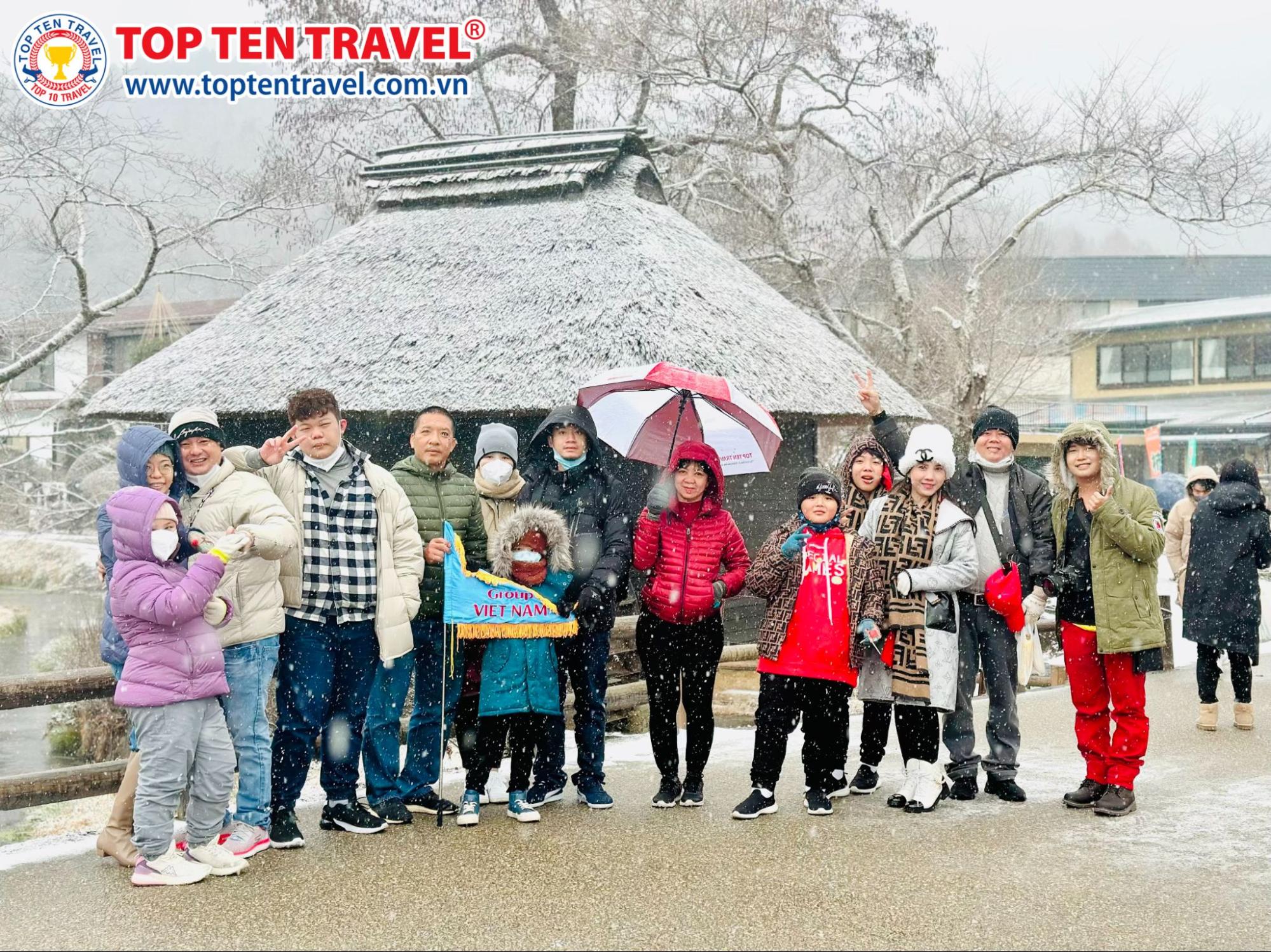 Những vị khách đã tin tưởng dịch vụ Top Ten Travel trong chuyến du lịch đến Nhật Bản vào ngày đầu năm mới vừa qua