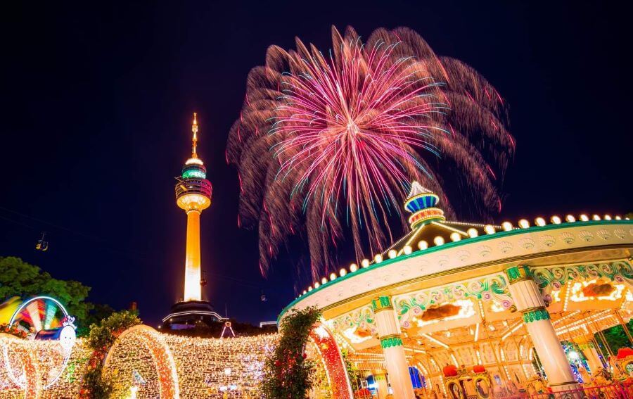 Điểm nhấn của E-World chính là tháp 83 Tower, một trong những biểu tượng của Daegu