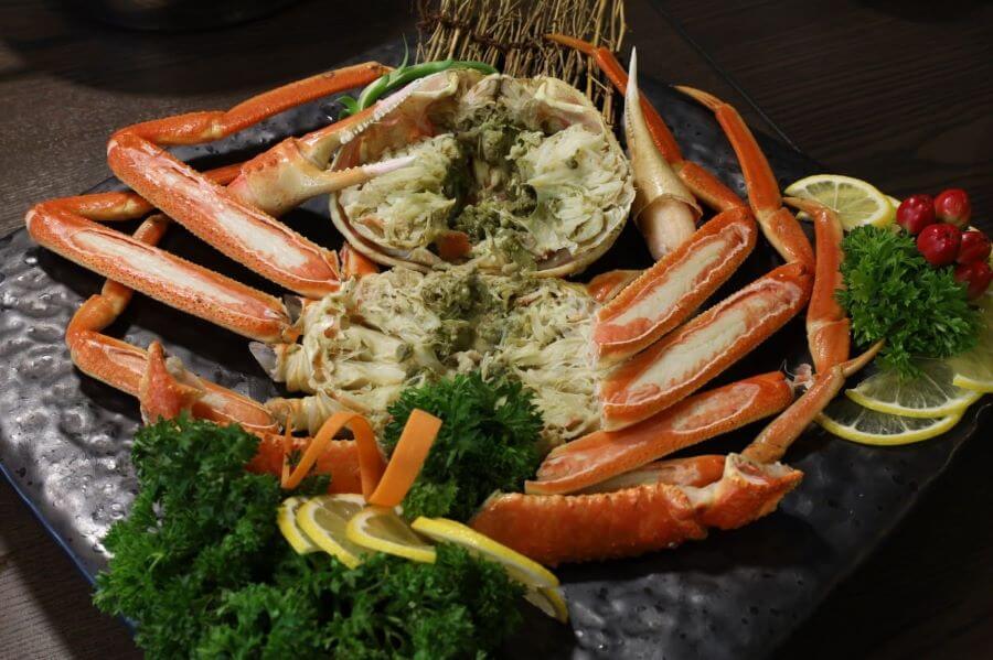 Cua tuyết chính là món ăn không thể bỏ qua khi mùa xuân đến tại Hàn Quốc