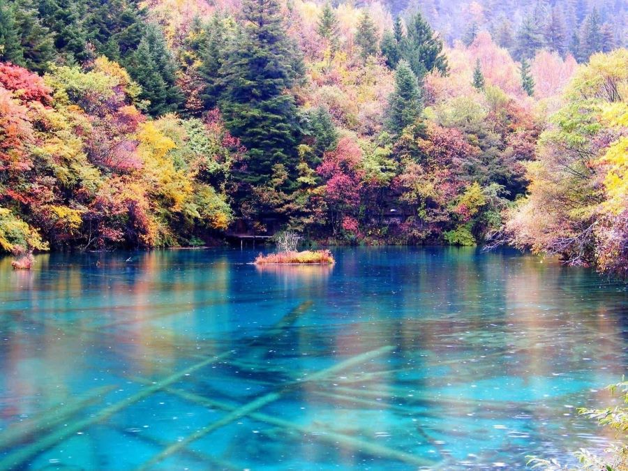 Khung cảnh tuyệt đẹp tại Hồ Ngũ Hoa