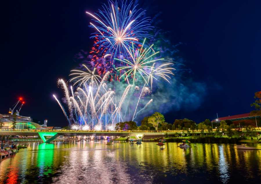 Những màn biểu diễn ánh sáng độc đáo tại nước Úc mỗi dịp lễ hội