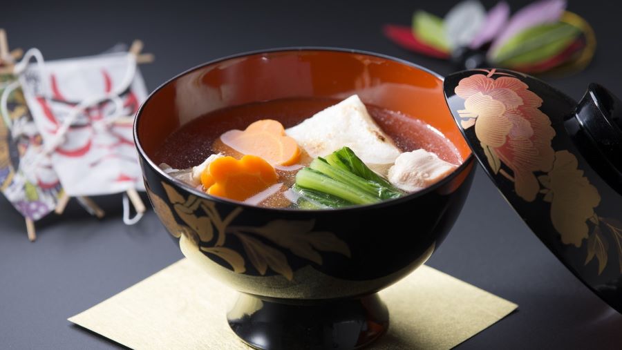 Bánh dầy Ozoni là món bánh nổi tiếng của Nhật Bản