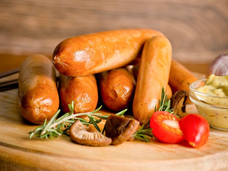 xúc xích Bockwurst - biểu tượng ẩm thực đường phố Berlin