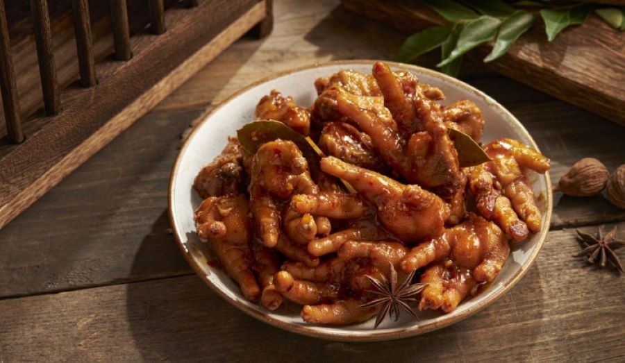 Chân vịt cay Tứ Xuyên hứa hẹn sẽ khiến bạn say mê ngay từ lần đầu thưởng thức