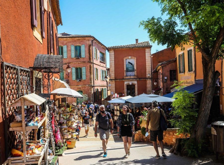 Đẹp mê mẩn những ngôi làng sắc màu đẹp nhất châu Âu