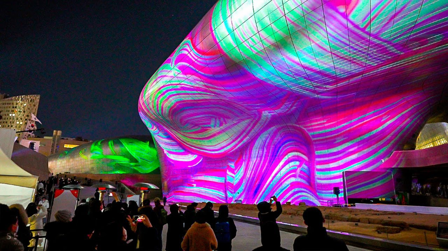 Lễ hội ánh sáng Seoul Light tại Dongdaemun là một trong những sự kiện nổi bật hằng năm tại Xứ sở kim chi