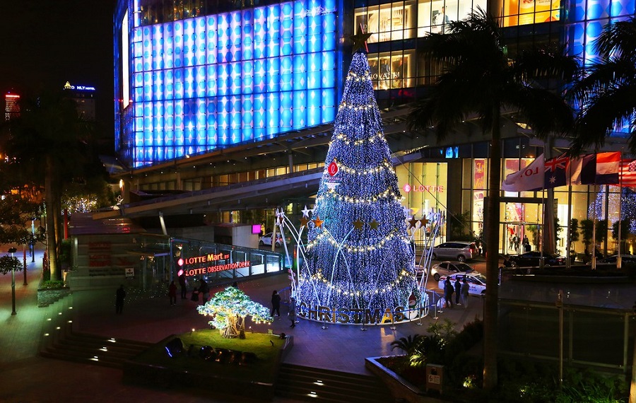 Địa điểm check-in chuẩn Noel cho team Hà Thành "sống ảo"