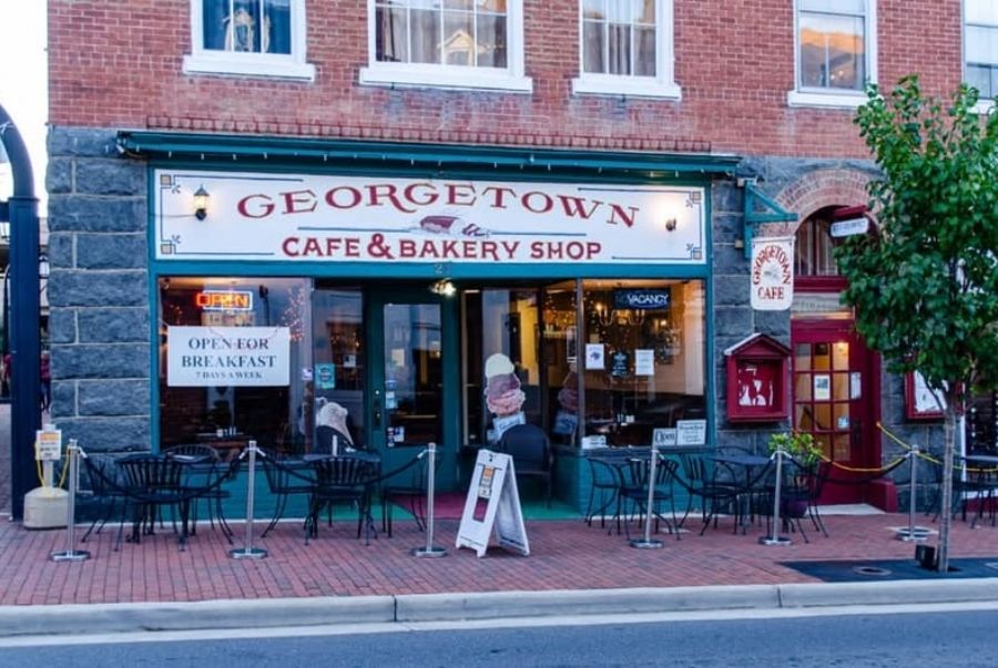 George Town cũng là thiên đường ẩm thực với nhiều hàng quán khác nhau