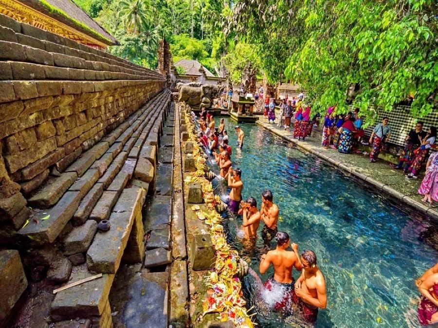 Tampak Siring giữ vai trò quan trọng trong đời sống tinh thần của người dân