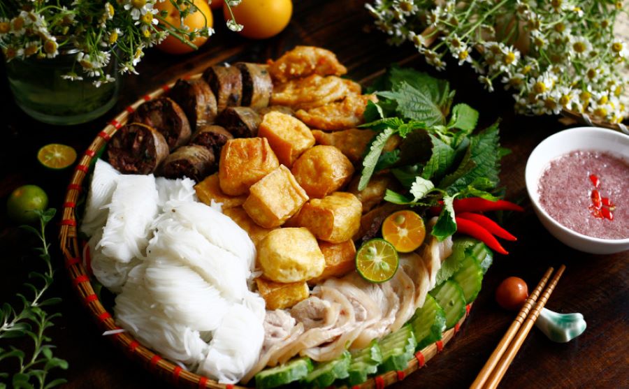 Bún đậu mắm tôm với hương vị tinh túy vô cùng đặc trưng của văn hóa ẩm thực thủ đô