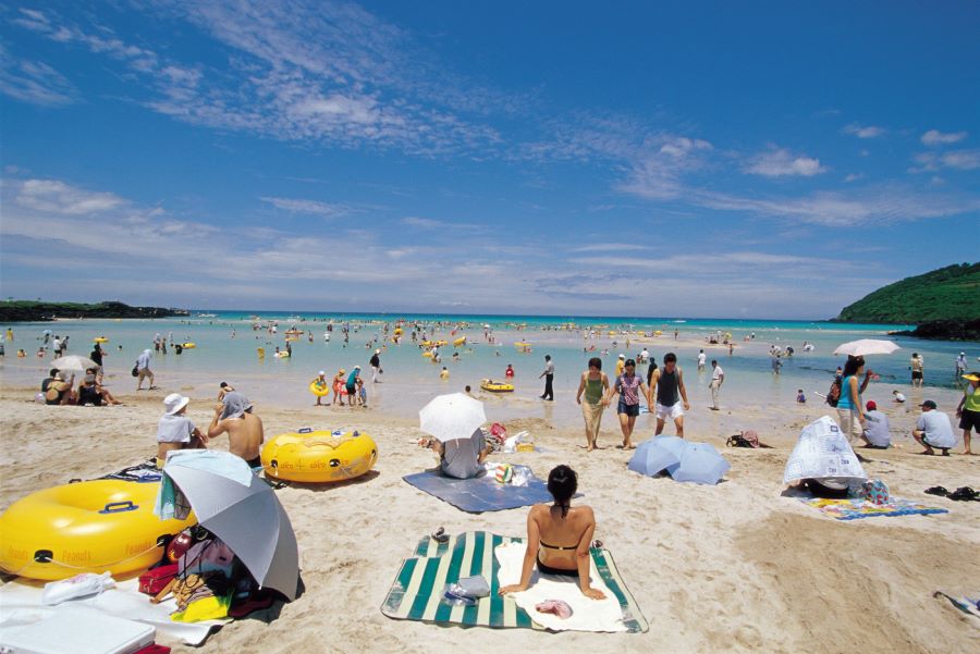 Guryongpo được biết đến là một trong những bãi biển xanh-sạch-đẹp bậc nhất tại xứ sở nhân sâm