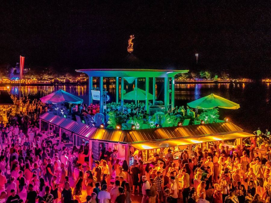 Hồ Maschsee như một viên ngọc bích lấp lánh giữa lòng thành phố Hannover sôi động