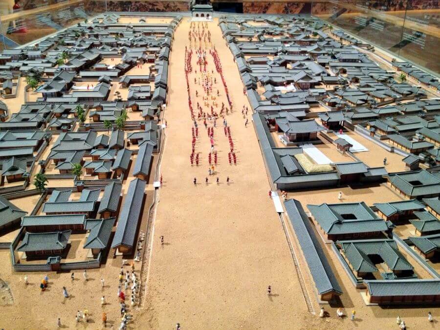 Bảo tàng Lịch sử Seoul là điểm đến lý tưởng cho những ai muốn khám phá hành trình lịch sử đầy biến động của thành phố Seoul