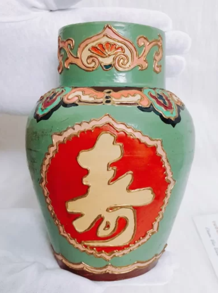 Rượu Thiệu Hưng - một trong những món đặc sản Đài Loan nổi tiếng được lòng nhiều du khách phương xa