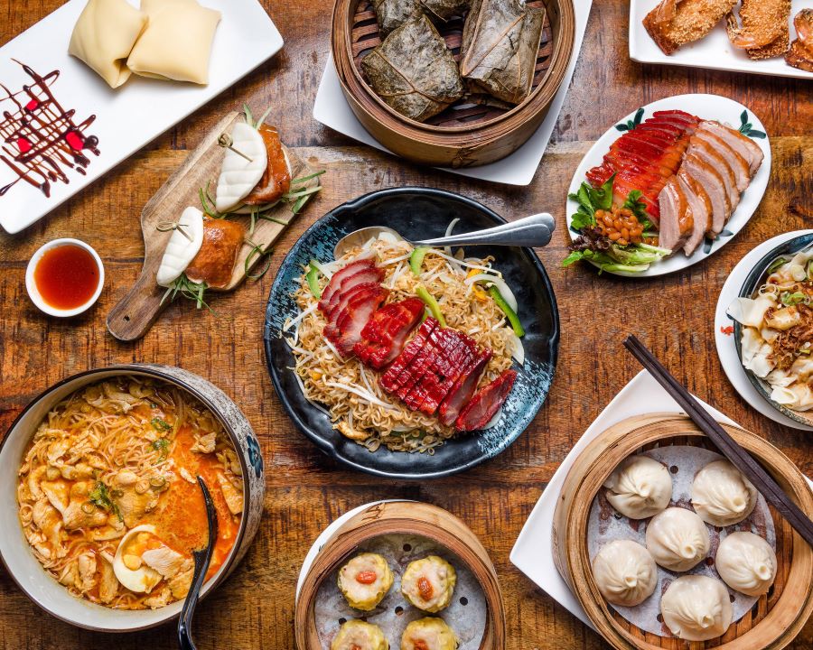 Các món ăn xứ Cảng Thơm mang hương vị hài hòa và tinh tế, đậm chất truyền thống hứa hẹn sẽ chinh phục trái tim của những thực khách khó tính nhất