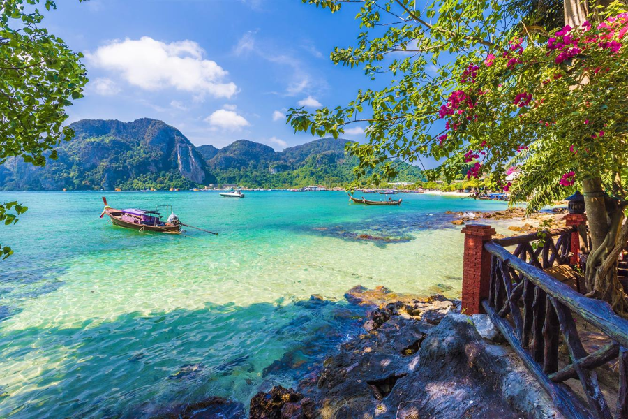 Đảo Krabi - viên ngọc xanh ẩn mình giữa lòng vịnh Andaman, níu chân du khách bởi vẻ đẹp hoang sơ, kỳ vĩ và những trải nghiệm đầy thú vị