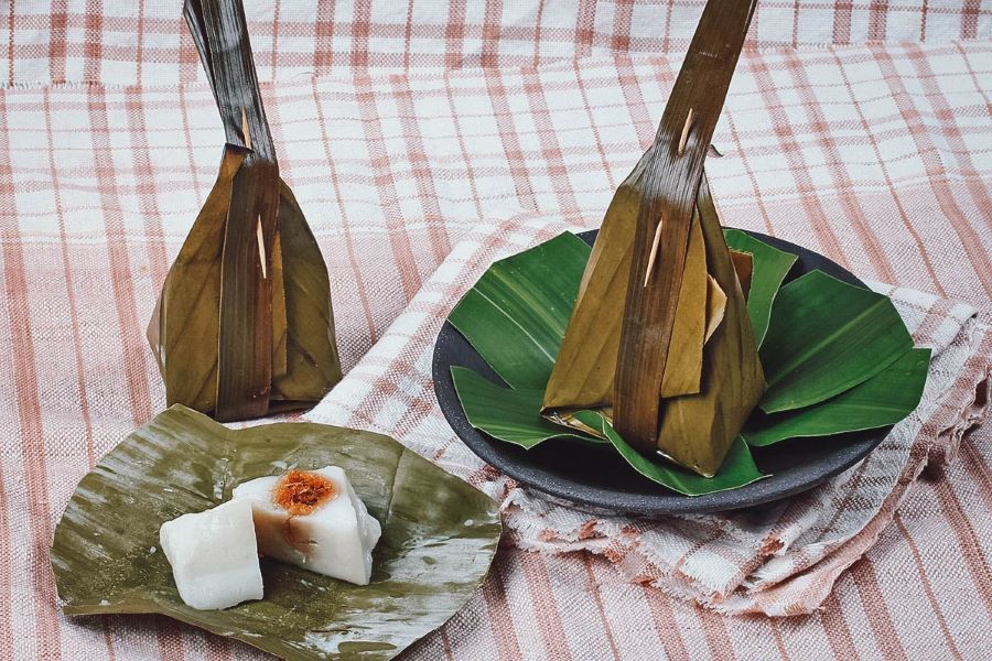 Mang đậm hương vị truyền thống Thái Lan, Kem dừa nhân không chỉ chinh phục du khách mà còn trở thành niềm tự hào của người dân nơi đây