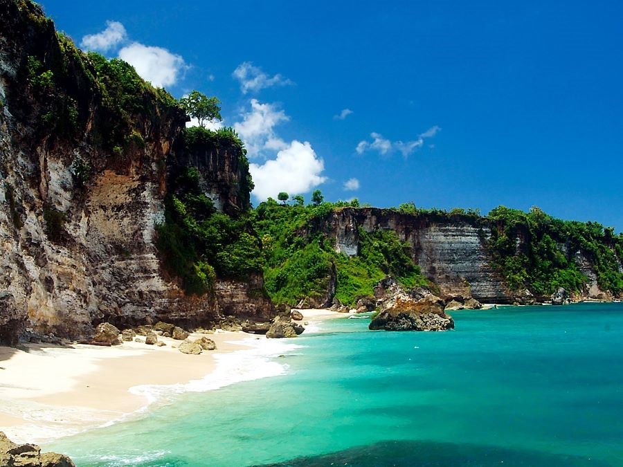 Jimbaran từ một làng chài nhỏ đã trở thành khu du lịch nổi tiếng ở đảo Bali