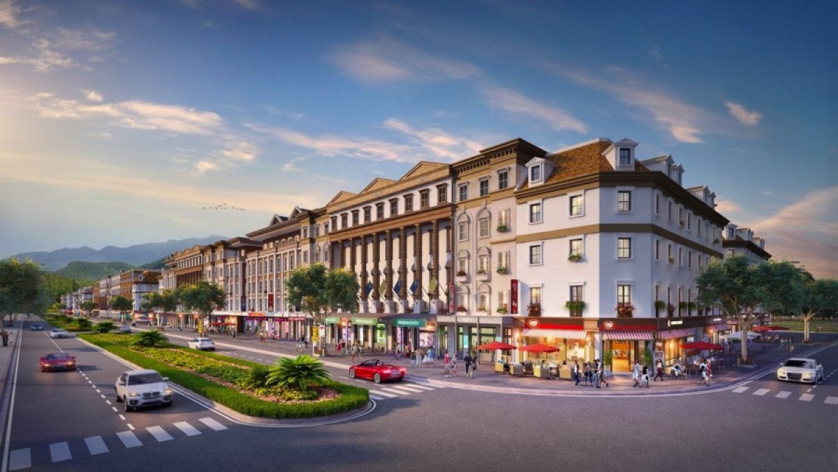 Du lịch Hạ Long với con phố thời trang đậm chất châu Âu