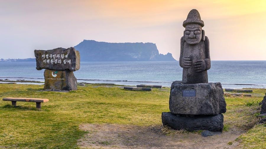 Jeju sở hữu khung cảnh vừa hoang sơ vừa nên thơ và lãng mạn