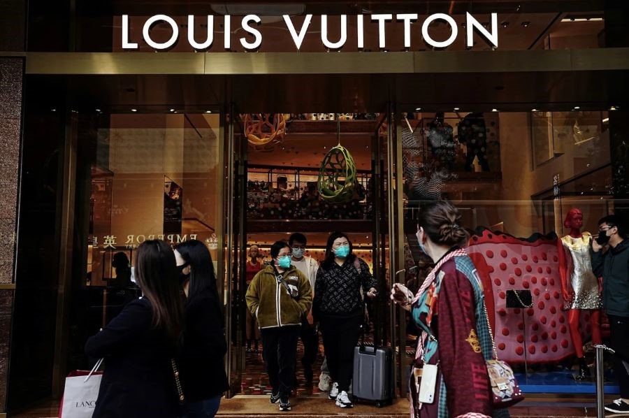 HongKong là nơi quy tụ nhiều thương hiệu thời trang cao cấp