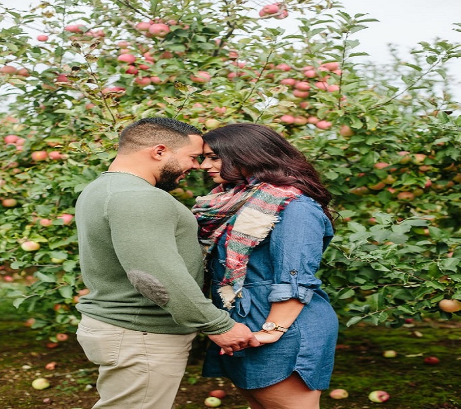 Du lịch Nga dừng chân tại "thiên đường" táo đỏ tại Matxcova