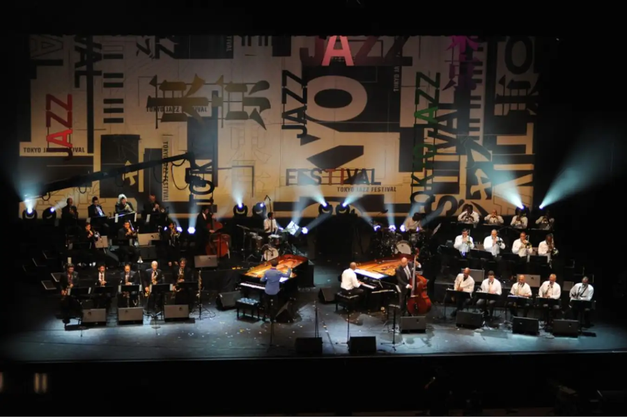 Lễ hội nhạc Jazz tại Tokyo là một sự kiện âm nhạc quốc tế tầm cỡ, thu hút những người yêu nhạc Jazz từ khắp nơi trên thế giới đến Nhật Bản