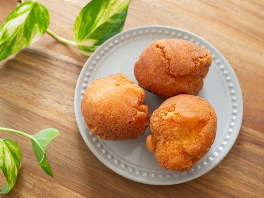 Sata Andagi là một món bánh rán truyền thống nổi tiếng của vùng Okinawa