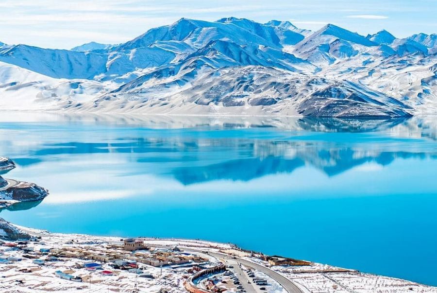 Hồ Karakul được hình thành từ khoảng 25 triệu năm trước