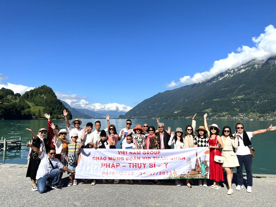 Du lịch Thụy Sỹ khám phá 8 địa điểm xuất hiện trong phim "Hạ cánh nơi anh"