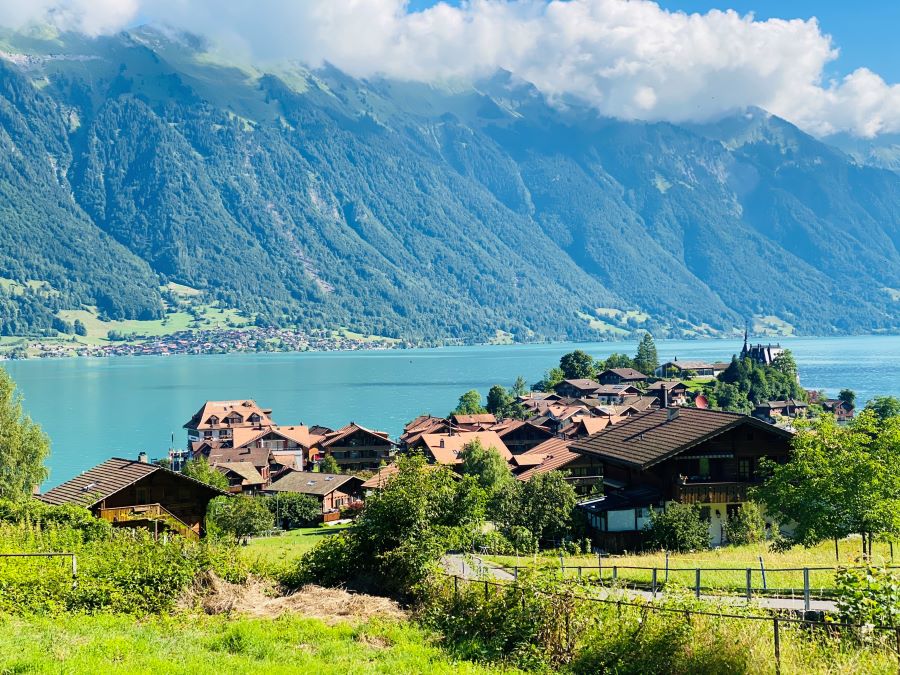 Du lịch Thụy Sỹ khám phá 8 địa điểm xuất hiện trong phim "Hạ cánh nơi anh"