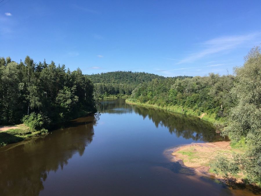 Đừng bro qua chuyến hành trình khám phá dòng sông Gauja xinh đẹp và lộng lẫy này