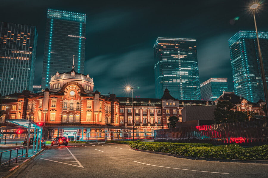 Ga Tokyo không chỉ là một trung tâm giao thông sầm uất mà còn là một biểu tượng văn hóa của Nhật Bản