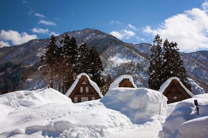 Shirakawa và Gokayama