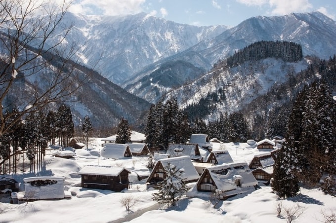 Shirakawa và Gokayama