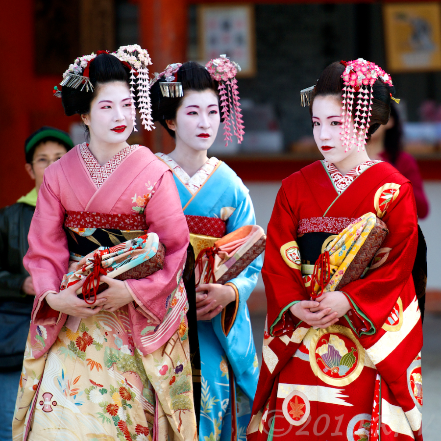 Bạn có thể tìm hiểu về văn hoá Maiko và Geisha ngay tại khu phố cổ Gion Kyoto