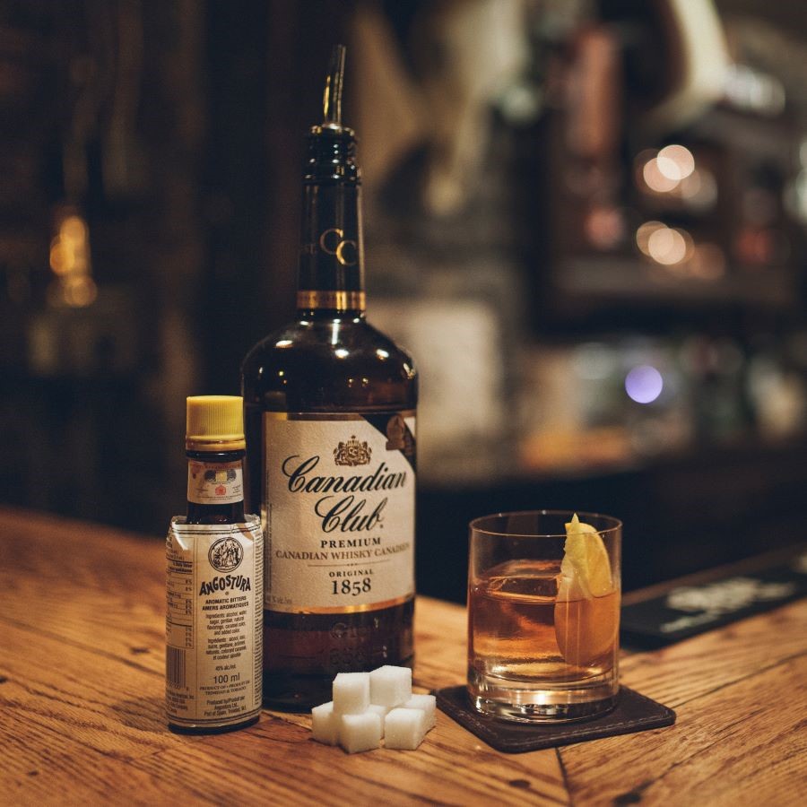 Một trong những món quà lưu niệm Canada ý nghĩa mà bạn có thể cân nhắc dành tặng cho những người thân yêu của mình