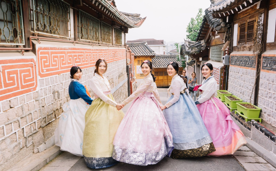 Hanbok - Trang phục truyền thống của người dân Hàn Quốc