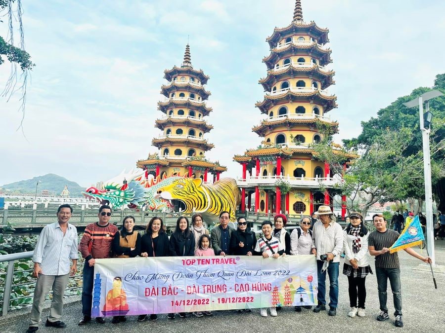 Tháp Long Hổ nổi tiếng là một trong những di tích mang dấu ấn lịch sự