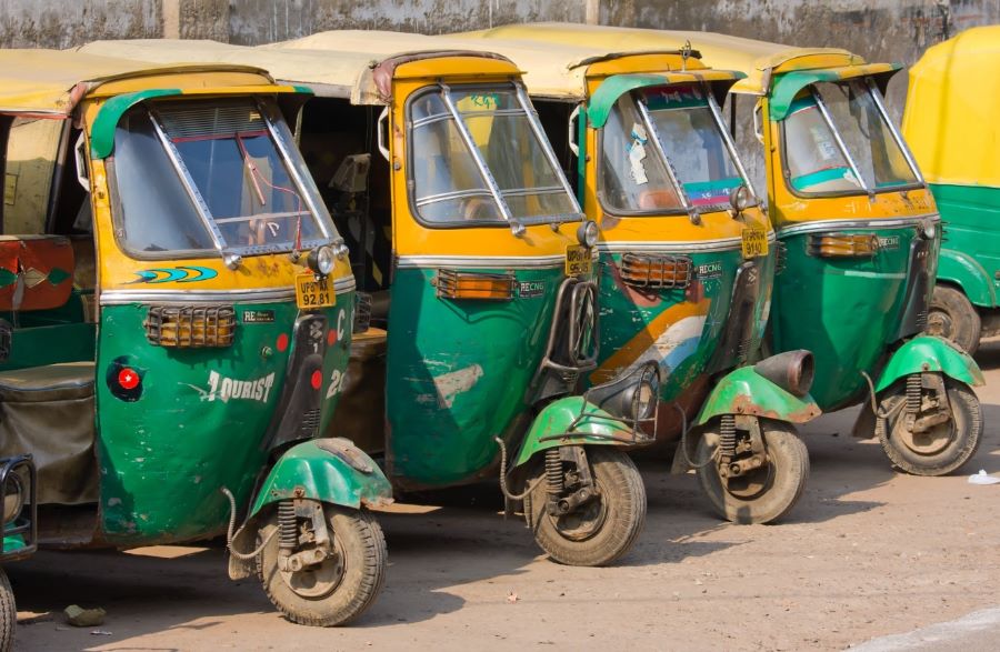 Auto rickshaw là một loại phương tiện di chuyển khá thú vị của người Ấn Độ