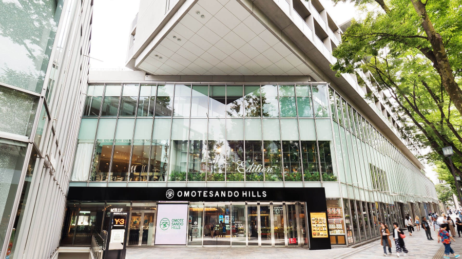 Omotesando Hills là một khu phức hợp mua sắm và giải trí cao cấp, tọa lạc tại trung tâm của Harajuku
