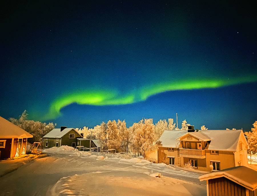 Bắc cực quang, hay còn có tên quốc tế khác là Aurora Borealis là một hiện tượng tự nhiên vô cùng hiếm gặp