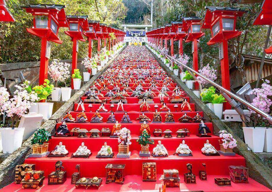 Hina Matsuri là một lễ hội truyền thống của Nhật Bản được tổ chức vào ngày 3 tháng 3 hàng năm