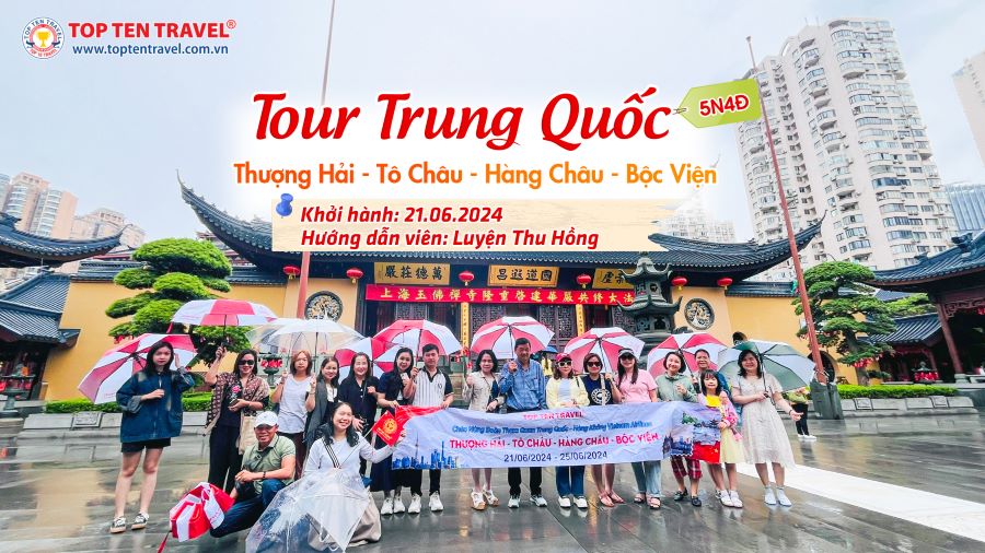 Đoàn khách du lịch khám phá Trung Quốc