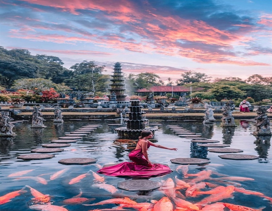 Hồ cá chép ở Bali