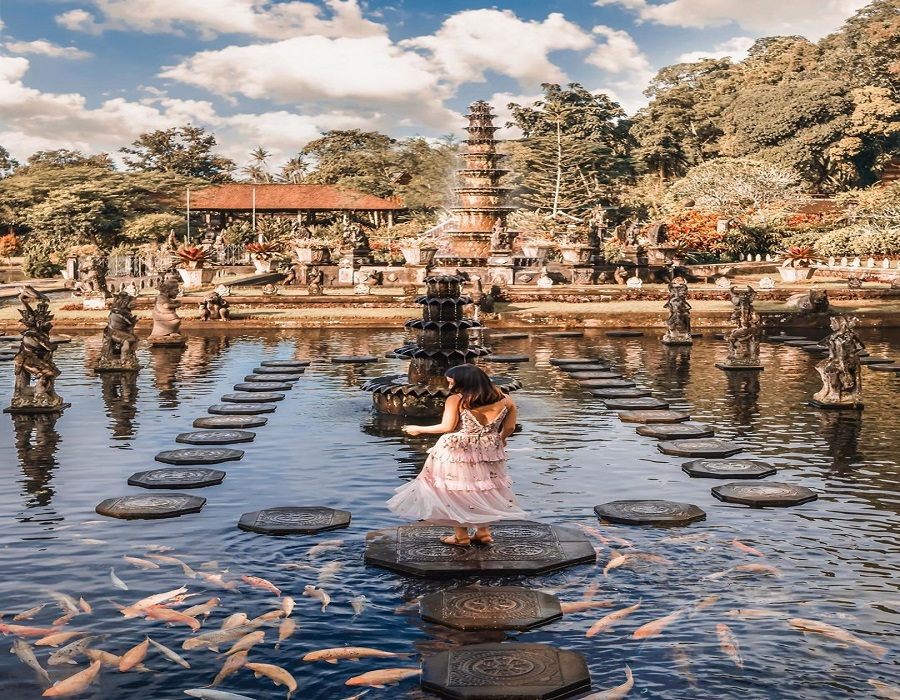 Hồ cá chép ở Bali