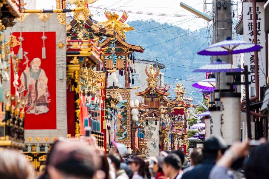Lễ hội mùa xuân Takayama là một bức tranh sinh động về văn hóa Nhật Bản